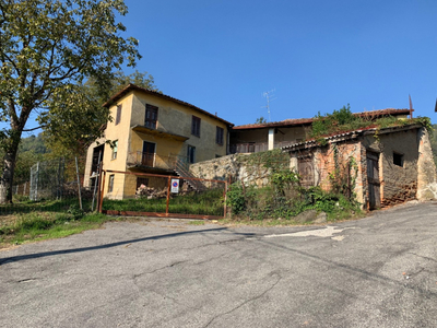 Casa in vendita in Villongo, Italia
