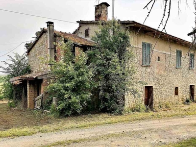 Charming Stone Farmhouse for Sale in Montegabbione, Umbria