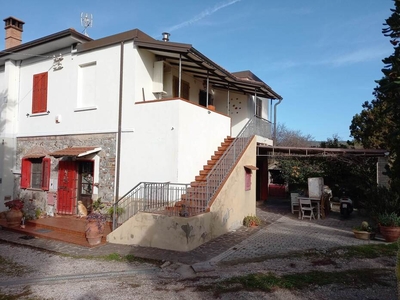 Casa Indipendente in Vendita a San Vincenzo