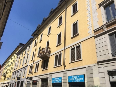 Monolocale via Giuseppe Sirtori 4, Porta Venezia, Milano