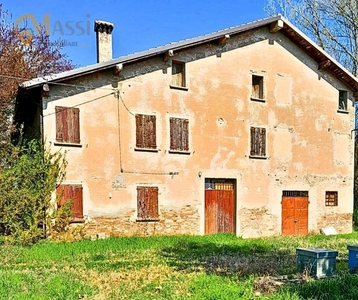 PIEVE DI CENTO - CASA COLONICA DA RICOSTRUIRE