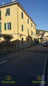 Quadrilocale in vendita in via della chiesa n.1 e n.5, Vicopisano