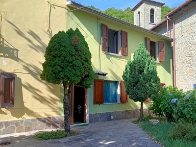 Terratetto in vendita a Castiglione dei Pepoli Bologna - zona Rasora