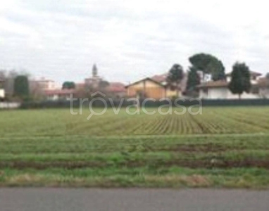 Terreno Agricolo in vendita a Ferno via Arno