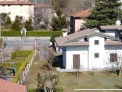 Terreno Residenziale in vendita a Bergamo via Quintino Basso