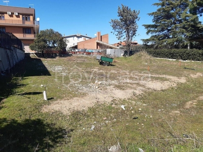 Terreno Residenziale in vendita a Roma via del Fosso Scilicino, 57