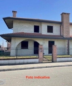 Villa Bifamiliare a Pieve di Cento