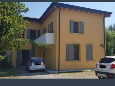 Villa nuova a Cavezzo - Villa ristrutturata Cavezzo
