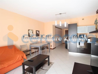 Appartamento in ottime condizioni, in vendita in Via Terni, Canegrate