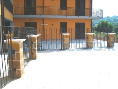 Appartamento Trilocale di nuova costruzione, in vendita in Via Tavernanova, Prata Di Principato Ultra