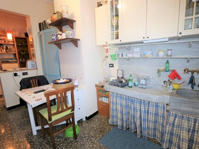 Vendita Appartamento via Castelluccio, Genova