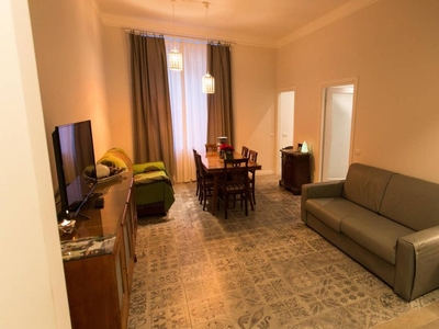 Appartamento con 2 camere da letto in affitto a Termini, Roma