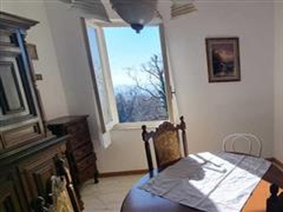 Appartamento in buono stato di 60 mq. a Bergiola Maggiore