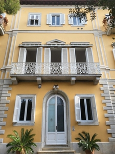 Appartamento in vendita 4 Stanze da letto a Livorno