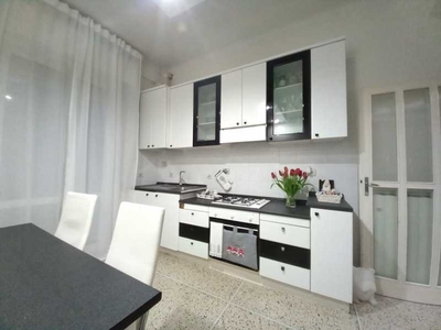 Appartamento in Vendita ad Bologna - 165000 Euro