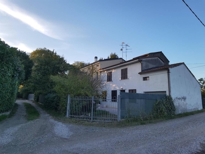 Casa indipendente in vendita a San Benedetto Po