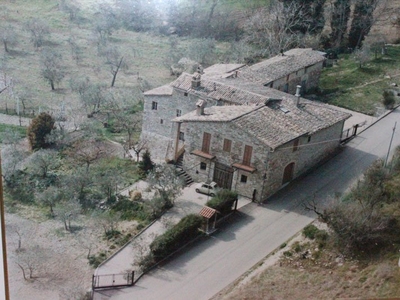 Casolare in vendita 5 Stanze da letto a Assisi