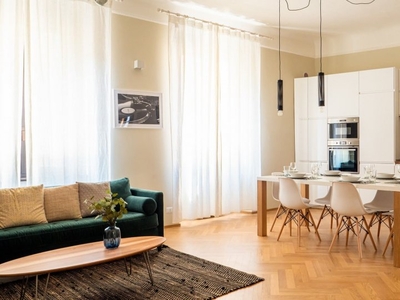 Intero appartamento con 2 camere da letto a Milano