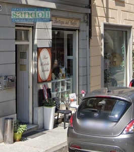 Locale commerciale in affitto, Vercelli centro