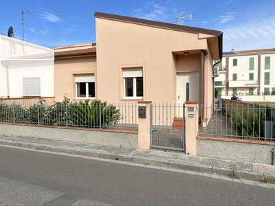 Villa Bifamiliare con giardino, Cascina san lorenzo a pagnatico