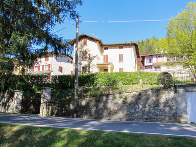 Villa di 216 mq in vendita - Alta Valle Intelvi