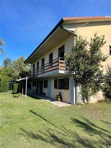 Villa in buono stato di 120 mq. a Vittoria Apuana