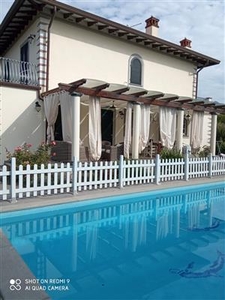 Villa in buono stato di 200 mq.