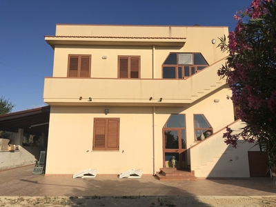 Villa in vendita 5 Stanze da letto a Menfi