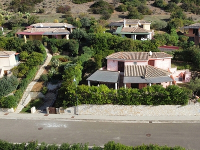 Villa in vendita a Domus De Maria