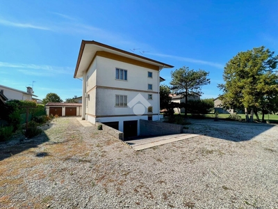 Villa in vendita a Lestizza