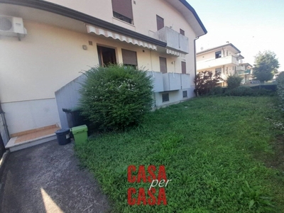 Appartamento in vendita a Borgo Veneto via umberto I