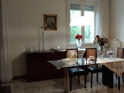 Appartamento in vendita a Modena San Lazzaro