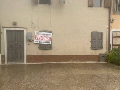 Casa Indipendente in vendita a Veronella