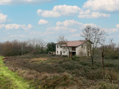 Villa Bifamiliare in vendita a San Donà di Piave via Sile