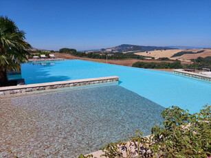 Appartamento di lusso con piscina in comune tra Volterra e San Gimignano