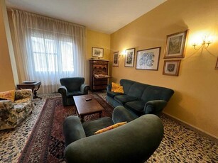 Appartamento in Vendita a Firenze Via Cosseria