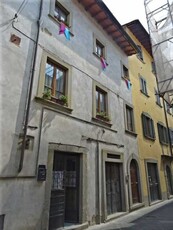 Appartamento in Vendita ad Castel Focognano - 140000 Euro