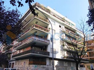 Appartamento Trilocale in ottime condizioni in vendita a Roma