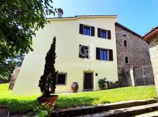 Casa in vendita in Vicchio, Italia