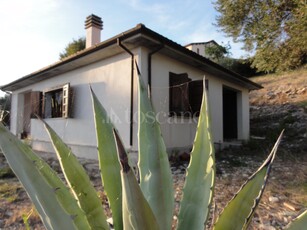 Casa Indipendente a Casaprota in Via Vocabolo Pereto