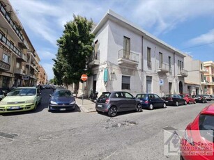 Locale Commerciale in Vendita ad Reggio di Calabria - 90000 Euro