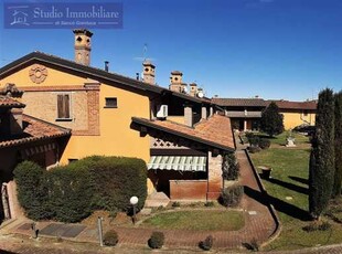 Rustico-Casale-Corte in Vendita ad Bressana Bottarone - 95000 Euro