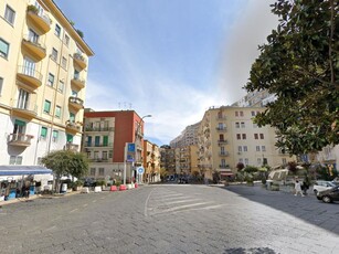 Trilocale in vendita a Napoli, Vomero Medaglie D'Oro