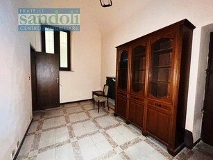 Ufficio in Affitto a Vercelli, zona Centro, 350€, 30 m²