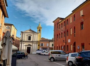 Vendita Negozio piazza Camillo Benso di Cavour, San Giovanni in Persiceto