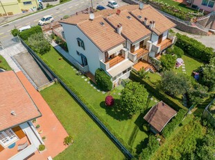 Villa a schiera in vendita a Bardolino