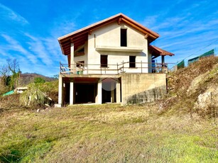 Villa in vendita a Reano