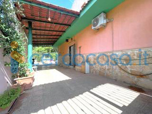 Villa in vendita a Sannicandro Di Bari