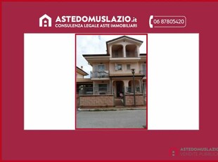 Villa in Vendita ad Albano Laziale - 149457 Euro