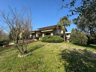 Villa Singola in Vendita ad Gerenzano - 519000 Euro